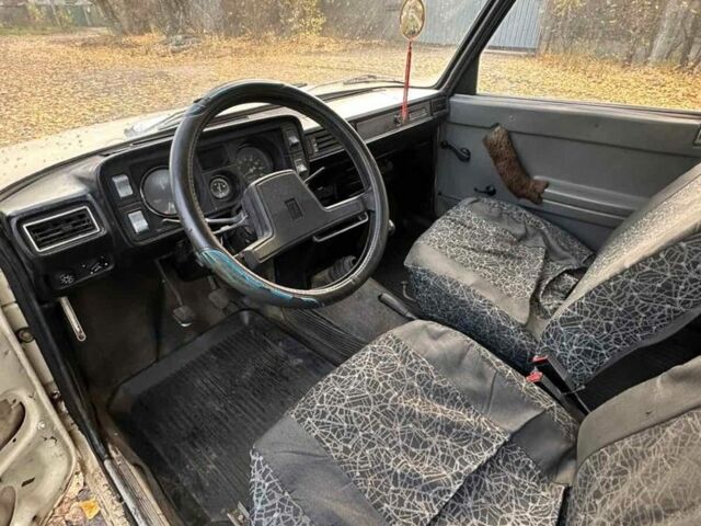 Бежевый ВАЗ 2105, объемом двигателя 1.3 л и пробегом 235 тыс. км за 500 $, фото 3 на Automoto.ua