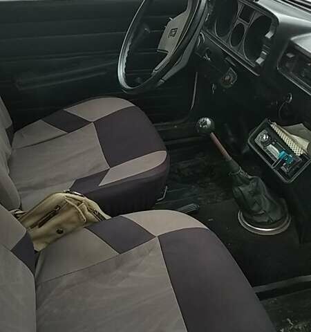 Бежевий ВАЗ 2105, об'ємом двигуна 1.45 л та пробігом 330 тис. км за 1150 $, фото 3 на Automoto.ua