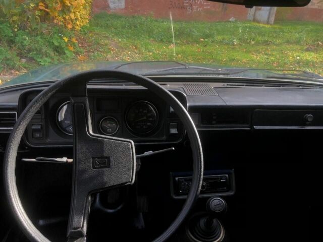 Бежевый ВАЗ 2105, объемом двигателя 2 л и пробегом 200 тыс. км за 477 $, фото 6 на Automoto.ua