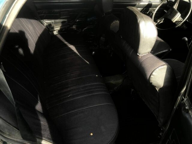 Бежевый ВАЗ 2105, объемом двигателя 2 л и пробегом 200 тыс. км за 477 $, фото 4 на Automoto.ua