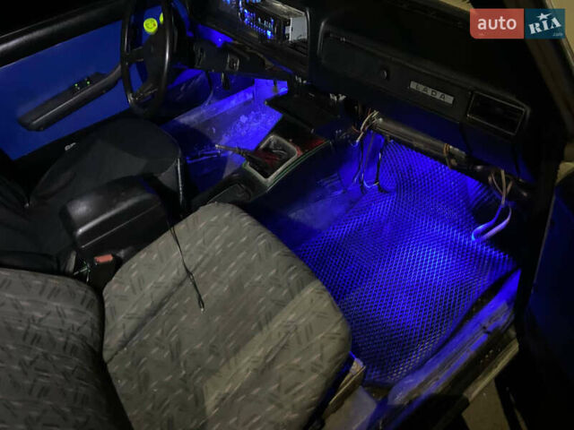 Бежевый ВАЗ 2105, объемом двигателя 1.3 л и пробегом 257 тыс. км за 592 $, фото 7 на Automoto.ua