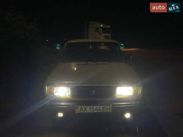 Бежевый ВАЗ 2105, объемом двигателя 1.3 л и пробегом 257 тыс. км за 592 $, фото 1 на Automoto.ua