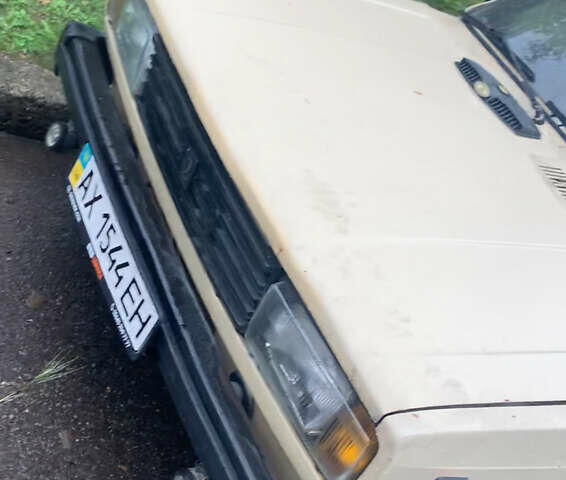 Бежевый ВАЗ 2105, объемом двигателя 1.3 л и пробегом 257 тыс. км за 592 $, фото 9 на Automoto.ua