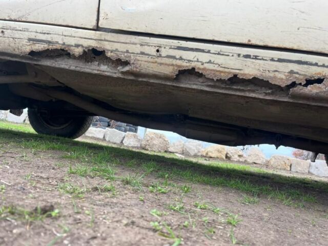 Бежевый ВАЗ 2105, объемом двигателя 1.3 л и пробегом 100 тыс. км за 500 $, фото 7 на Automoto.ua