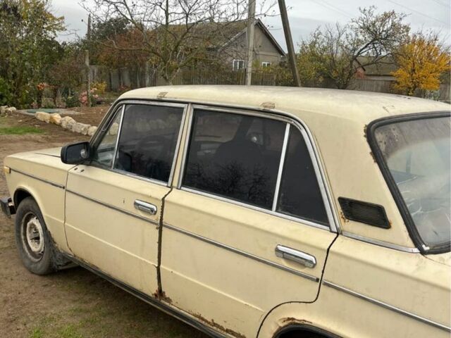 Бежевый ВАЗ 2105, объемом двигателя 1.3 л и пробегом 100 тыс. км за 500 $, фото 4 на Automoto.ua