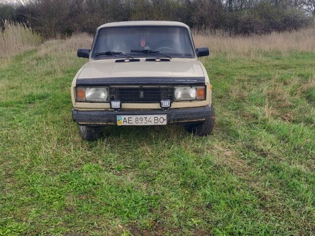 Бежевый ВАЗ 2105, объемом двигателя 2 л и пробегом 11 тыс. км за 33000 $, фото 2 на Automoto.ua
