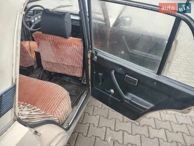 Бежевый ВАЗ 2105, объемом двигателя 1.3 л и пробегом 150 тыс. км за 650 $, фото 13 на Automoto.ua