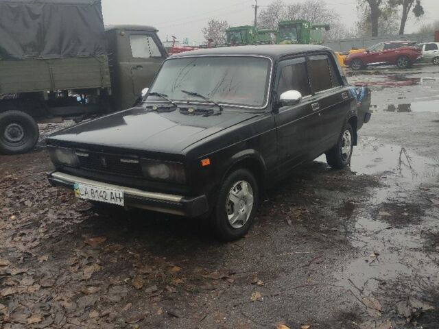 Черный ВАЗ 2105, объемом двигателя 1.3 л и пробегом 120 тыс. км за 429 $, фото 4 на Automoto.ua