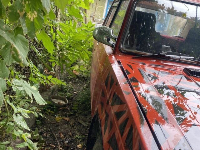 Черный ВАЗ 2105, объемом двигателя 0 л и пробегом 63 тыс. км за 238 $, фото 4 на Automoto.ua