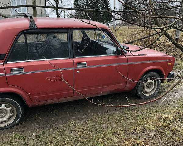 Чорний ВАЗ 2105, об'ємом двигуна 1.3 л та пробігом 500 тис. км за 500 $, фото 2 на Automoto.ua