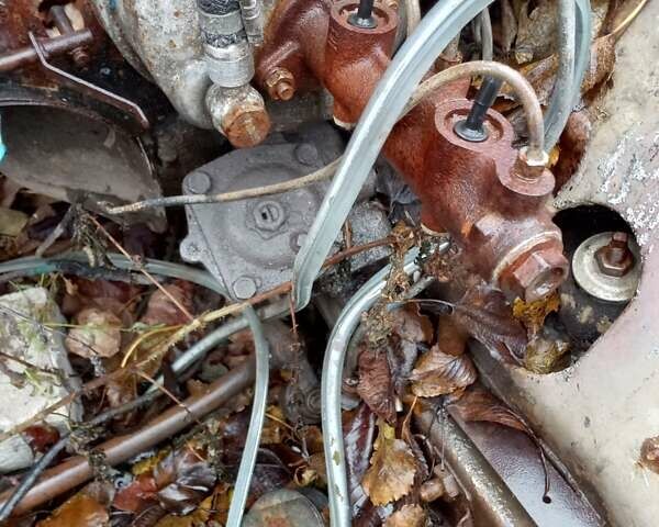 Чорний ВАЗ 2105, об'ємом двигуна 1.3 л та пробігом 320 тис. км за 450 $, фото 3 на Automoto.ua