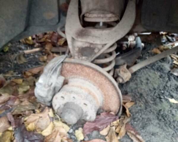 Чорний ВАЗ 2105, об'ємом двигуна 1.3 л та пробігом 320 тис. км за 450 $, фото 4 на Automoto.ua