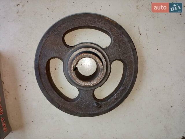 Чорний ВАЗ 2105, об'ємом двигуна 1.3 л та пробігом 320 тис. км за 450 $, фото 6 на Automoto.ua