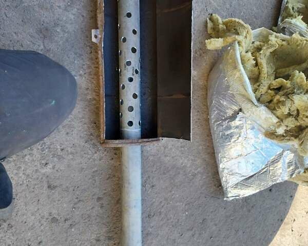 Черный ВАЗ 2105, объемом двигателя 1.45 л и пробегом 46 тыс. км за 900 $, фото 20 на Automoto.ua