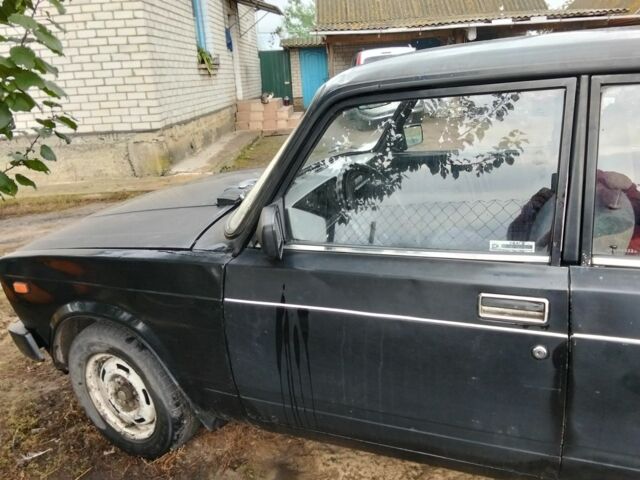 Чорний ВАЗ 2105, об'ємом двигуна 1.3 л та пробігом 120 тис. км за 450 $, фото 4 на Automoto.ua