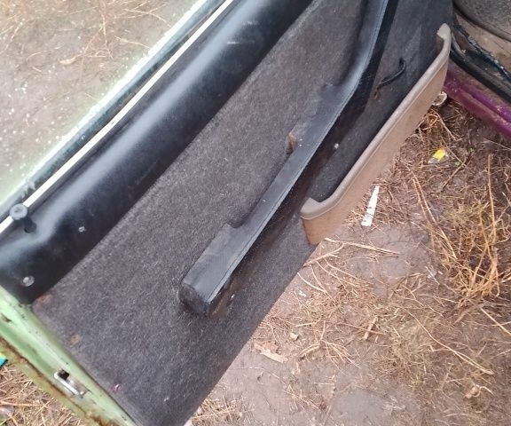 Фиолетовый ВАЗ 2105, объемом двигателя 0 л и пробегом 13 тыс. км за 355 $, фото 2 на Automoto.ua