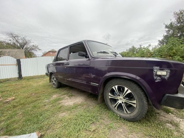 Фиолетовый ВАЗ 2105, объемом двигателя 1.5 л и пробегом 2 тыс. км за 783 $, фото 4 на Automoto.ua