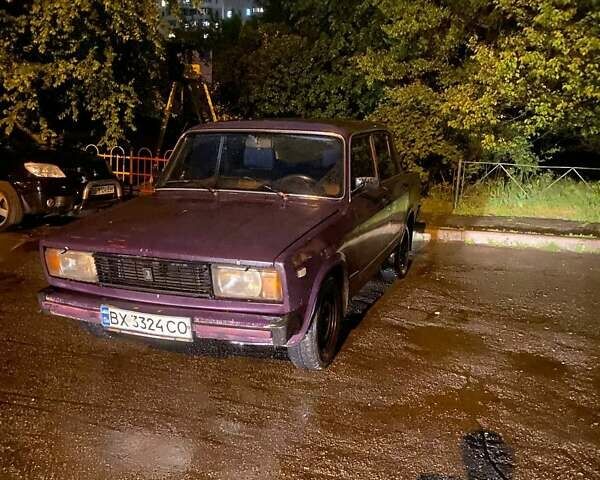 Фиолетовый ВАЗ 2105, объемом двигателя 1.5 л и пробегом 333 тыс. км за 863 $, фото 5 на Automoto.ua