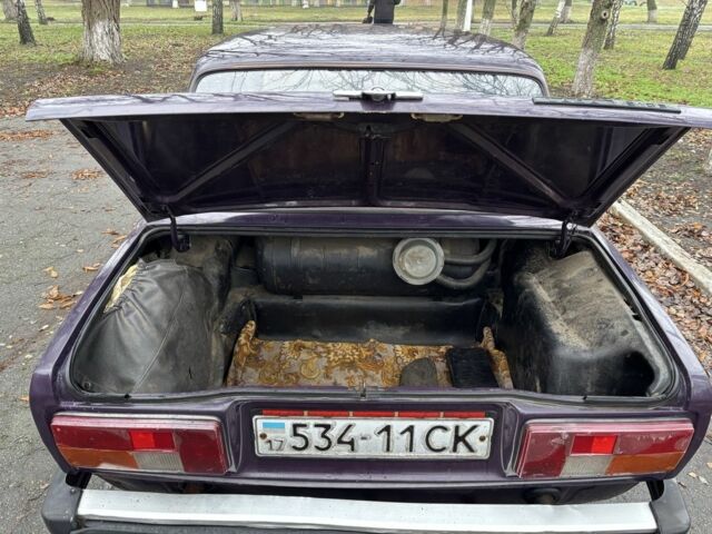 Фіолетовий ВАЗ 2105, об'ємом двигуна 1.5 л та пробігом 95 тис. км за 1100 $, фото 5 на Automoto.ua