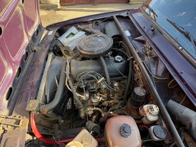 Фиолетовый ВАЗ 2105, объемом двигателя 1.5 л и пробегом 1 тыс. км за 1000 $, фото 12 на Automoto.ua