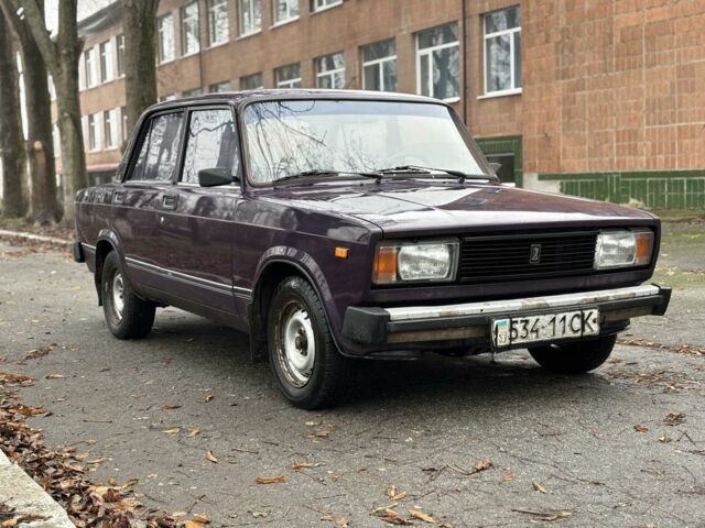 Фіолетовий ВАЗ 2105, об'ємом двигуна 1.5 л та пробігом 95 тис. км за 1100 $, фото 1 на Automoto.ua