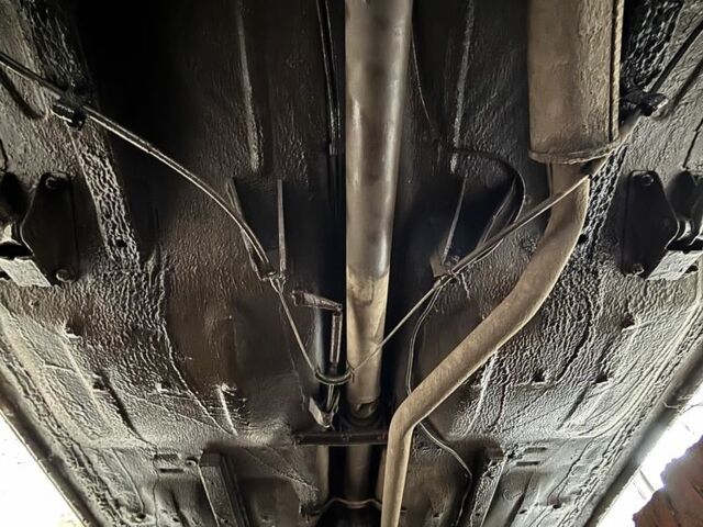 Фіолетовий ВАЗ 2105, об'ємом двигуна 1.5 л та пробігом 95 тис. км за 1100 $, фото 7 на Automoto.ua