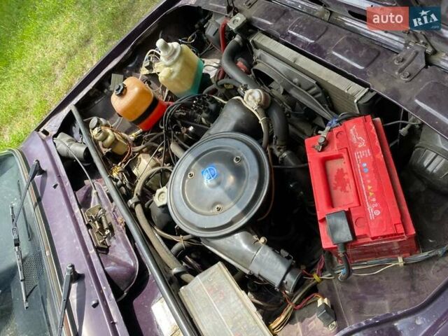 Фиолетовый ВАЗ 2105, объемом двигателя 1.45 л и пробегом 100 тыс. км за 1700 $, фото 11 на Automoto.ua