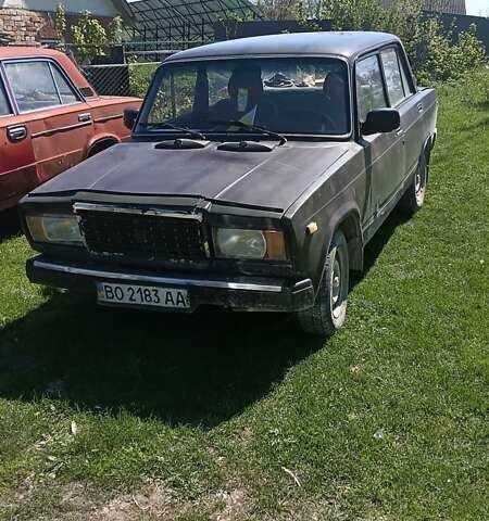 Фиолетовый ВАЗ 2105, объемом двигателя 1.45 л и пробегом 46 тыс. км за 700 $, фото 17 на Automoto.ua