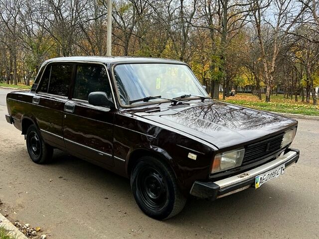 Коричневый ВАЗ 2105, объемом двигателя 1.3 л и пробегом 333 тыс. км за 580 $, фото 1 на Automoto.ua