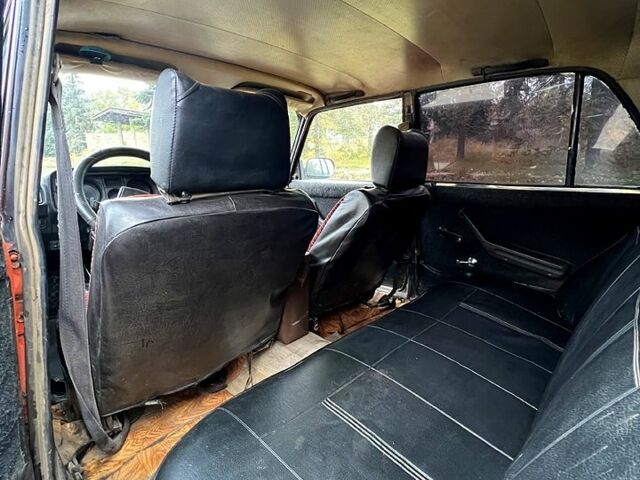 Коричневый ВАЗ 2105, объемом двигателя 1.3 л и пробегом 333 тыс. км за 580 $, фото 4 на Automoto.ua