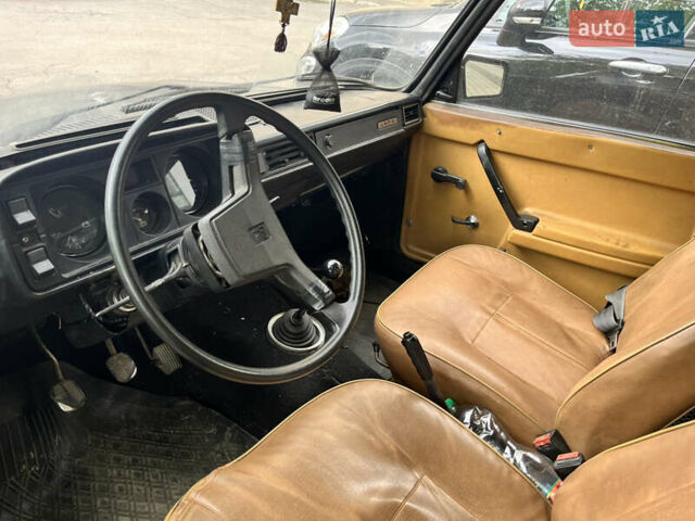 Коричневий ВАЗ 2105, об'ємом двигуна 1.29 л та пробігом 150 тис. км за 700 $, фото 3 на Automoto.ua