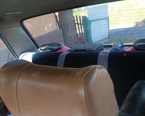 Коричневый ВАЗ 2105, объемом двигателя 1.3 л и пробегом 180 тыс. км за 800 $, фото 5 на Automoto.ua