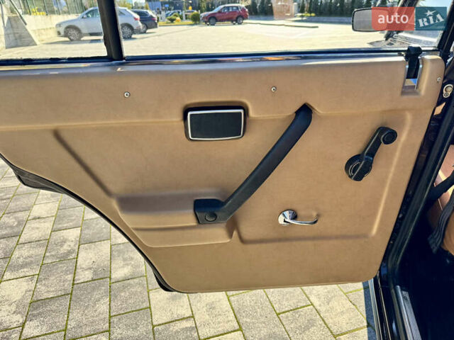 Коричневый ВАЗ 2105, объемом двигателя 1.3 л и пробегом 3 тыс. км за 15000 $, фото 50 на Automoto.ua