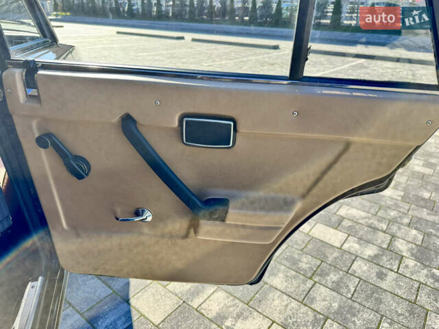 Коричневый ВАЗ 2105, объемом двигателя 1.3 л и пробегом 3 тыс. км за 15000 $, фото 56 на Automoto.ua