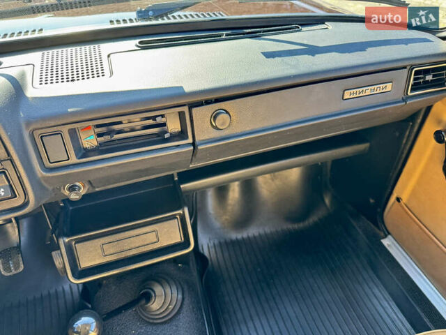 Коричневый ВАЗ 2105, объемом двигателя 1.3 л и пробегом 3 тыс. км за 15000 $, фото 146 на Automoto.ua