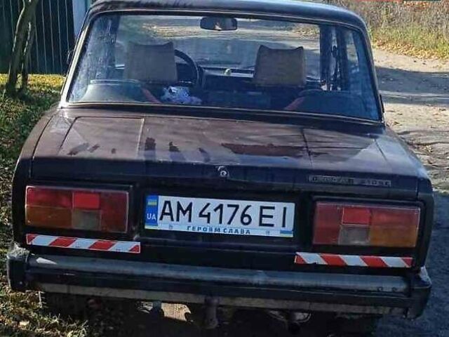 Коричневый ВАЗ 2105, объемом двигателя 1.3 л и пробегом 180 тыс. км за 800 $, фото 2 на Automoto.ua