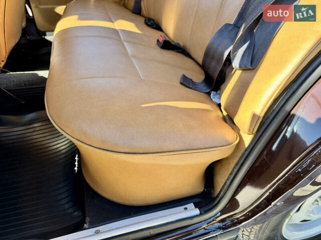 Коричневый ВАЗ 2105, объемом двигателя 1.3 л и пробегом 3 тыс. км за 15000 $, фото 53 на Automoto.ua