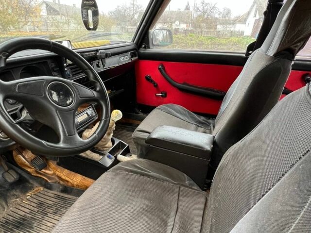 Коричневый ВАЗ 2105, объемом двигателя 1.3 л и пробегом 88 тыс. км за 358 $, фото 4 на Automoto.ua