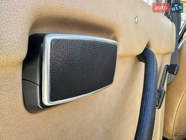 Коричневый ВАЗ 2105, объемом двигателя 1.3 л и пробегом 3 тыс. км за 15000 $, фото 64 на Automoto.ua