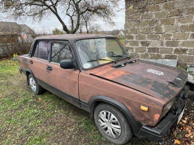 Коричневый ВАЗ 2105, объемом двигателя 1.3 л и пробегом 88 тыс. км за 358 $, фото 2 на Automoto.ua