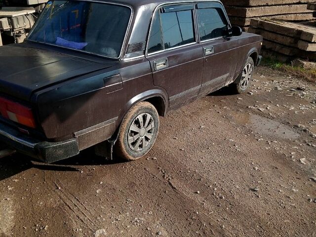 Коричневый ВАЗ 2105, объемом двигателя 1.3 л и пробегом 100 тыс. км за 700 $, фото 1 на Automoto.ua