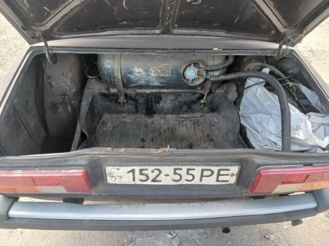 Коричневий ВАЗ 2105, об'ємом двигуна 0 л та пробігом 200 тис. км за 429 $, фото 2 на Automoto.ua