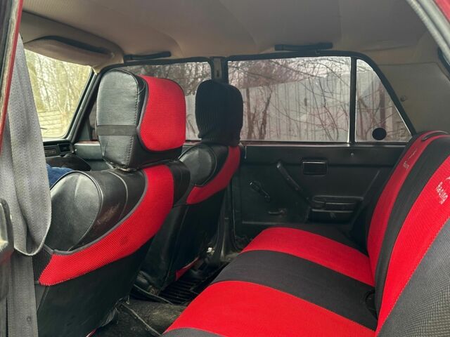 Червоний ВАЗ 2105, об'ємом двигуна 0 л та пробігом 77 тис. км за 615 $, фото 5 на Automoto.ua