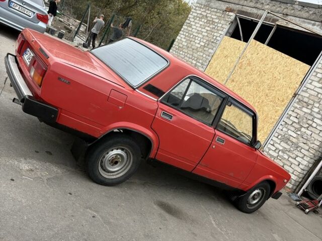 Красный ВАЗ 2105, объемом двигателя 1.2 л и пробегом 175 тыс. км за 847 $, фото 2 на Automoto.ua