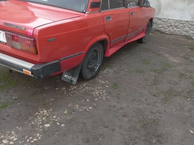 Красный ВАЗ 2105, объемом двигателя 3 л и пробегом 100 тыс. км за 400 $, фото 5 на Automoto.ua