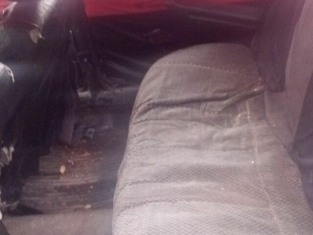 Червоний ВАЗ 2105, об'ємом двигуна 1.5 л та пробігом 2 тис. км за 475 $, фото 2 на Automoto.ua