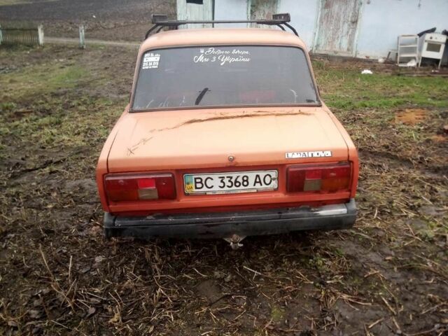 Червоний ВАЗ 2105, об'ємом двигуна 0 л та пробігом 1000 тис. км за 403 $, фото 1 на Automoto.ua