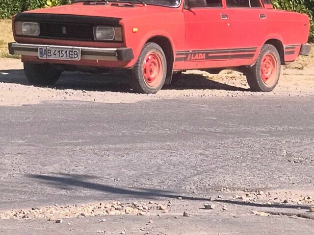 Красный ВАЗ 2105, объемом двигателя 1.2 л и пробегом 3 тыс. км за 900 $, фото 1 на Automoto.ua