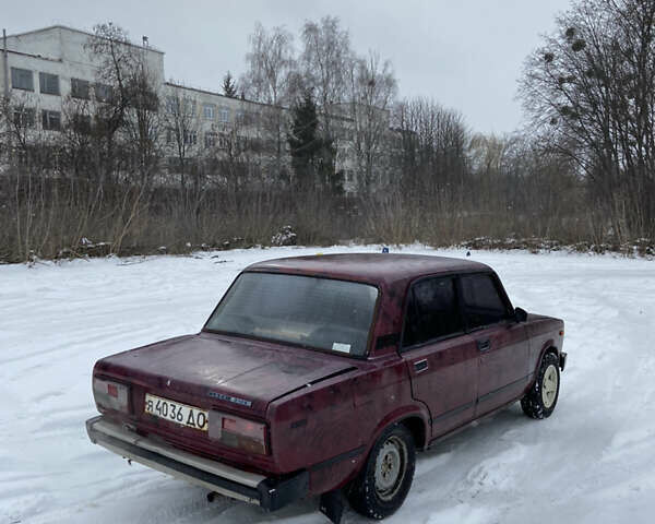 Красный ВАЗ 2105, объемом двигателя 1.5 л и пробегом 777 тыс. км за 837 $, фото 4 на Automoto.ua
