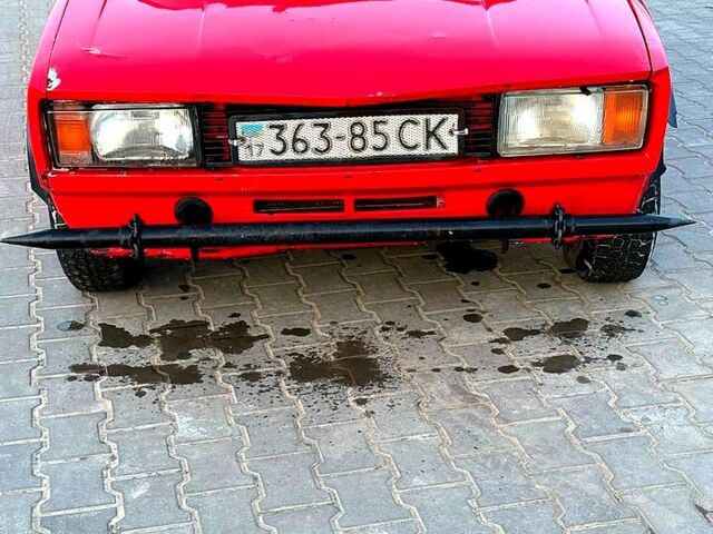 Красный ВАЗ 2105, объемом двигателя 13 л и пробегом 150 тыс. км за 650 $, фото 1 на Automoto.ua
